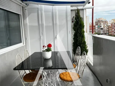 Penthouse in calle de Martín de los Heros - Photo 13