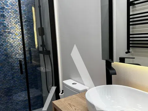 Penthouse in calle de Martín de los Heros - Photo 10