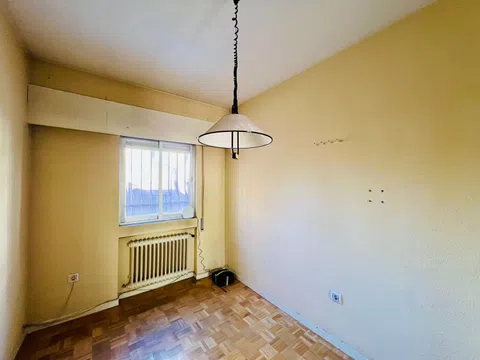 Flat in calle de La Solana de Opañel - Photo 13