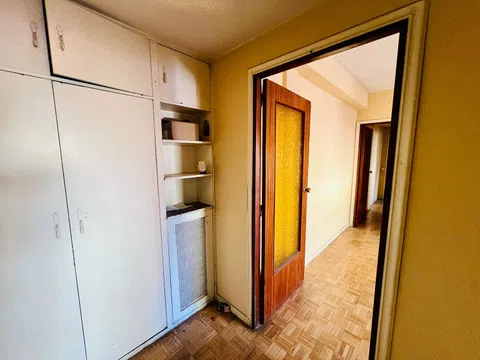 Flat in calle de La Solana de Opañel - Photo 6