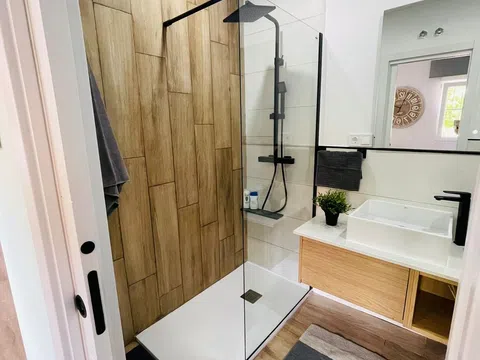 Flat in calle Aeronave - Photo 6