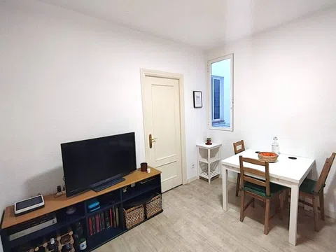 Flat - Photo 3