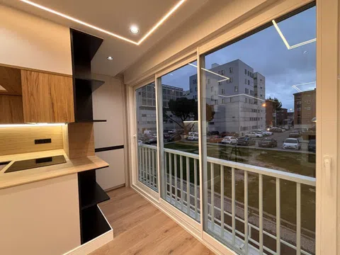 Flat in calle de Valle Inclán - Photo 2