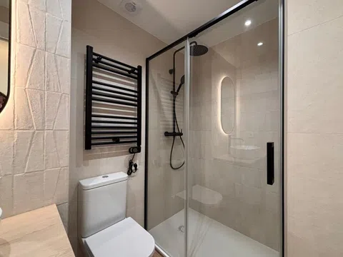Flat in calle de Valle Inclán - Photo 11