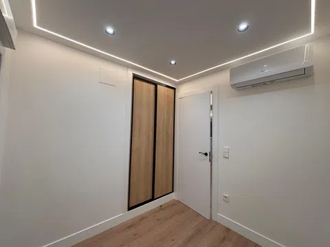 Flat in calle de Valle Inclán - Photo 16