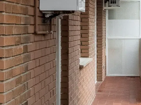 Flat in calle de Ponferrada - Photo 11