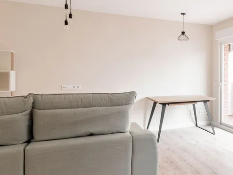 Flat in calle de Ponferrada - Photo 4