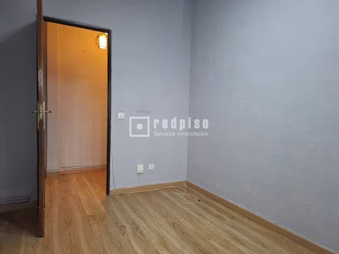 Flat in avenida del Cardenal Herrera Oria - Photo 15