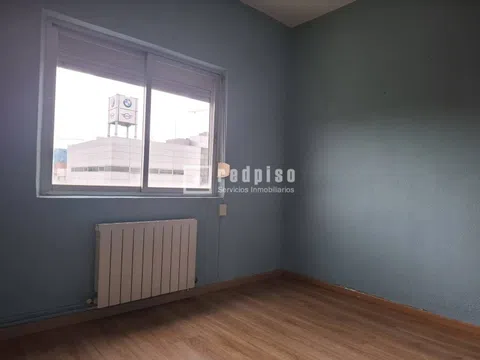 Flat in avenida del Cardenal Herrera Oria - Photo 6