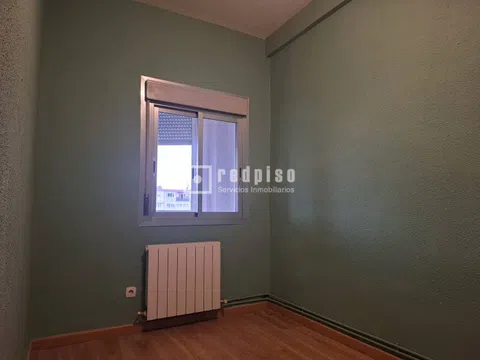 Flat in avenida del Cardenal Herrera Oria - Photo 9