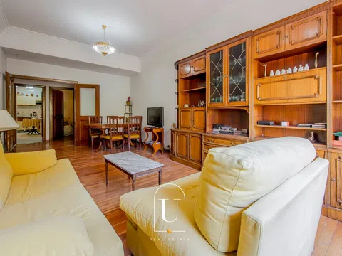 Flat in calle de Andrés Borrego - Photo 1
