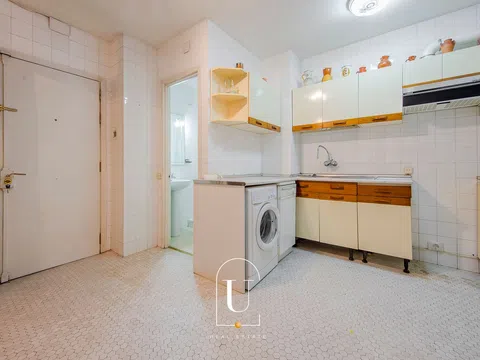 Flat in calle de Andrés Borrego - Photo 16
