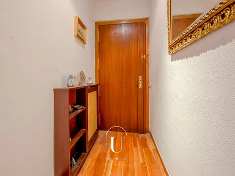 Flat in calle de Andrés Borrego - Photo 19