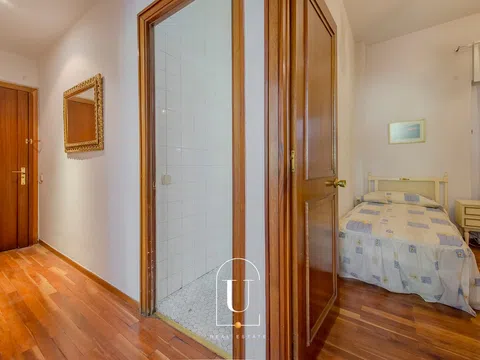 Flat in calle de Andrés Borrego - Photo 10