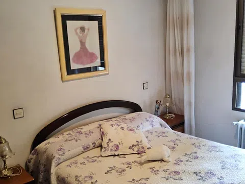 Flat in CL Santiago De Compostela - Photo 9