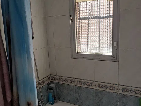 Flat in calle de Eugenia de Montijo, 80 - Photo 7
