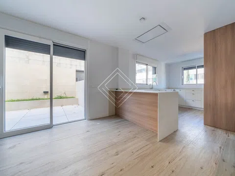 Semi-detached house - Photo 12