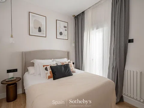 Flat in calle de la Montera - Photo 6