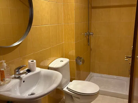 Flat in calle del Alcalde Redondo Aceña - Photo 10