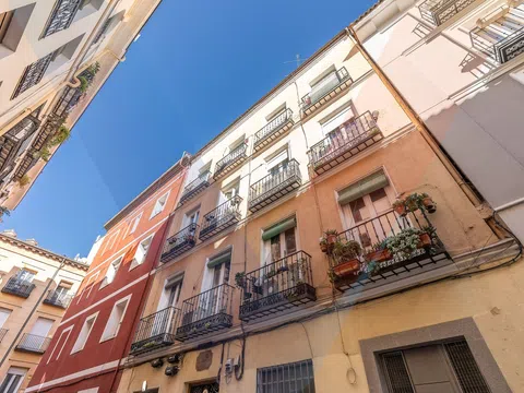 Flat in calle de la Escuadra - Photo 1