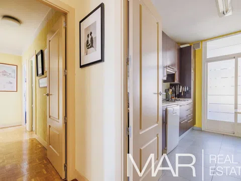 Flat in avenida de Burgos - Photo 13