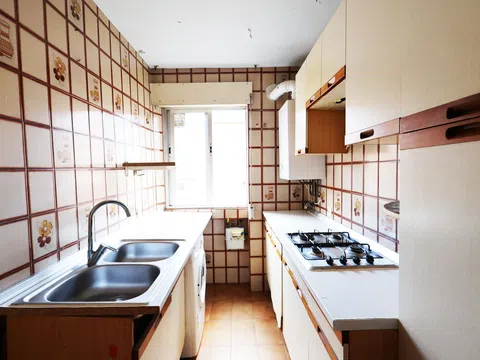 Flat - Photo 1