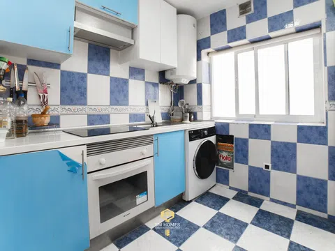 Flat in calle Sierra Molina - Photo 14