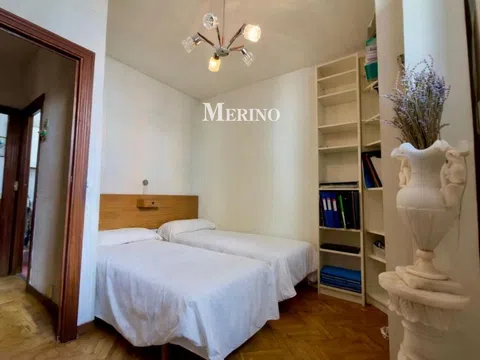 Flat in calle del Mirlo - Photo 18