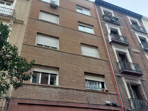 Flat in calle de Valverde - Photo 12