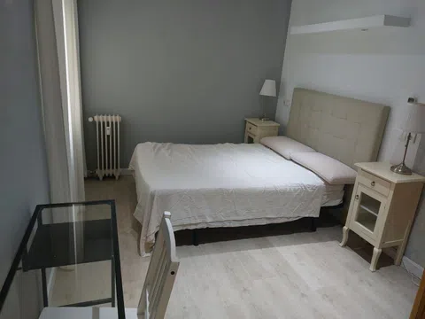Flat in calle de Valverde - Photo 8