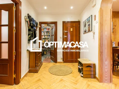 Flat in plaza de Tirso de Molina - Photo 7
