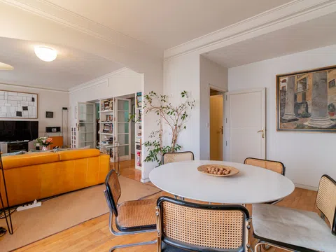 Flat in calle de Modesto Lafuente - Photo 10