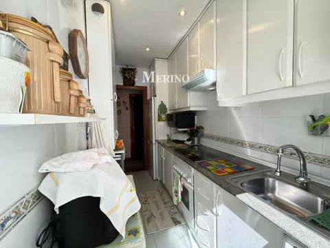 Flat in calle de Eraso - Photo 17