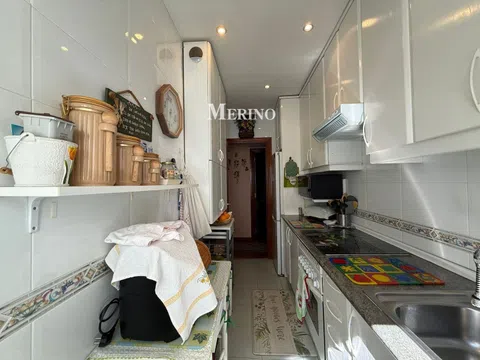 Flat in calle de Eraso - Photo 20