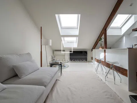 Duplex in calle de Bravo Murillo - Photo 1