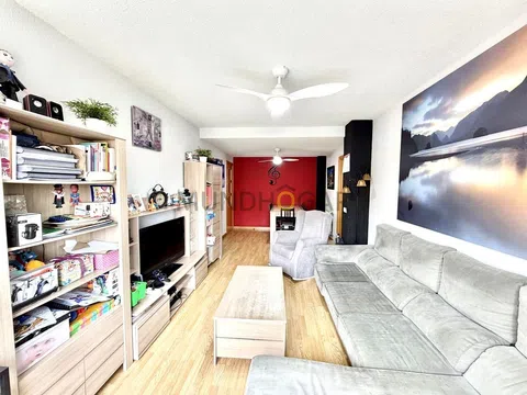 Flat in calle Chantada - Photo 2
