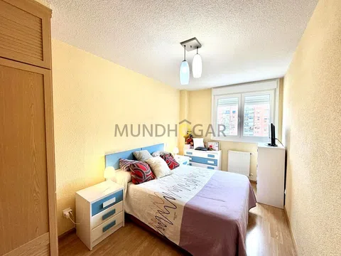 Flat in calle Chantada - Photo 15