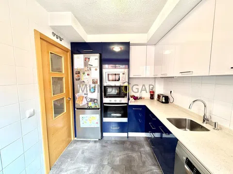 Flat in calle Chantada - Photo 9