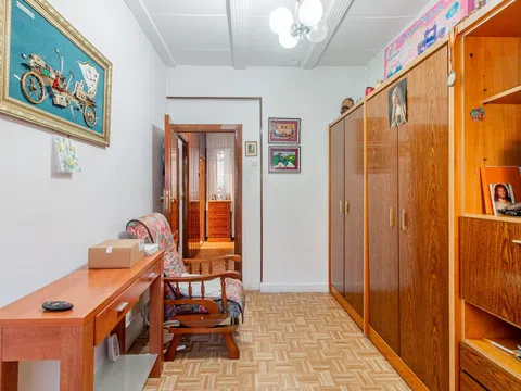 Flat in calle de Portalegre - Photo 16