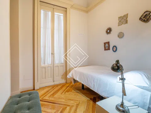 Flat in calle de Larra - Photo 16