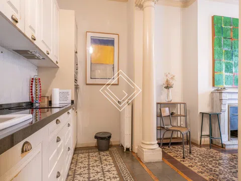 Flat in calle de Larra - Photo 20