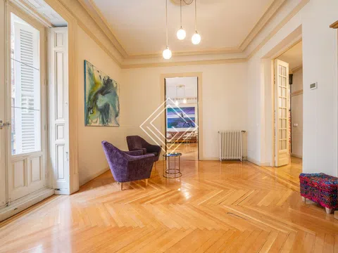 Flat in calle de Larra - Photo 7