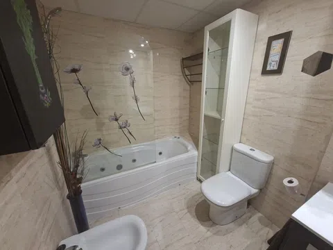 Flat in calle Trole - Photo 17