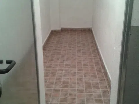 Flat in calle de la Virgen del Coro - Photo 17
