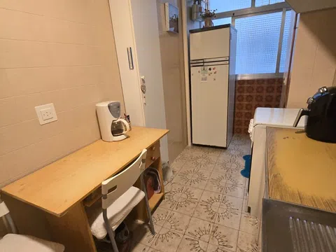 Flat in calle de la Virgen del Coro - Photo 6