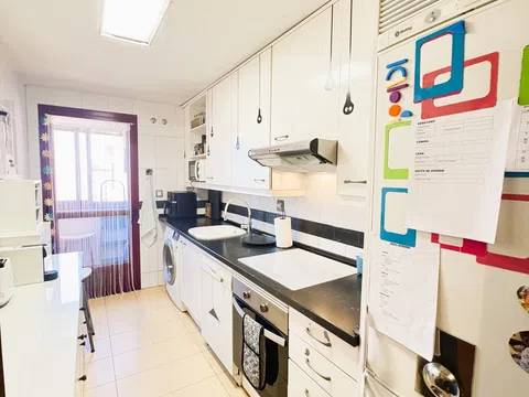 Flat in calle de Albalá - Photo 14