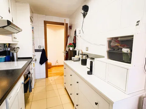 Flat in calle de Albalá - Photo 16