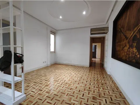 Flat in calle de Amaniel no number - Photo 2