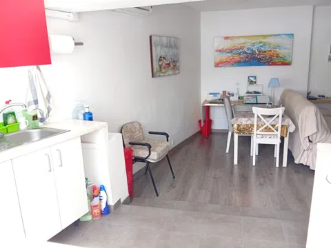 Flat in calle del Doctor Cirajas - Photo 7