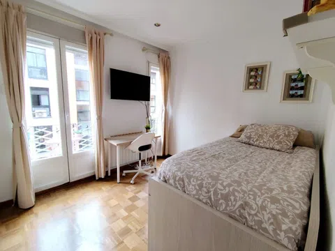 Flat in plaza de San Cayetano - Photo 6